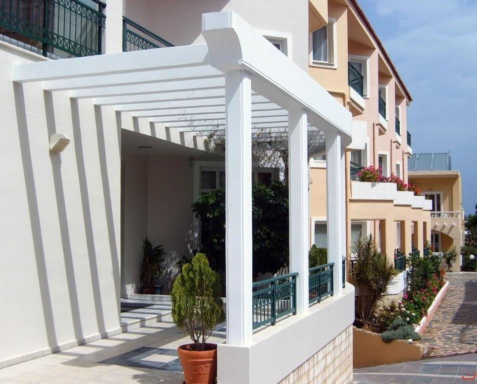 Alexia Beach Hotel Agia Marina  Екстер'єр фото